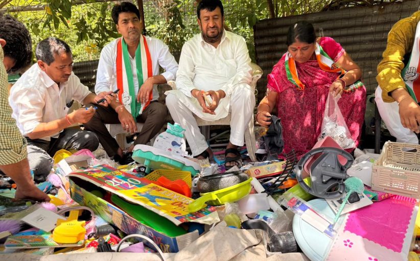 કોર્પોરેટર બન્યા બાદ પણ તેઓ ગુજરી બજારમાં રમકડાં વેચવાનું ચાલુ રાખશે તેમજ ગરીબ લોકોના કામ કરશે.